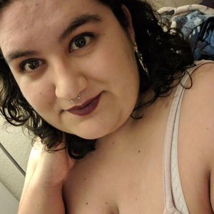 Meet your Posher, Eva